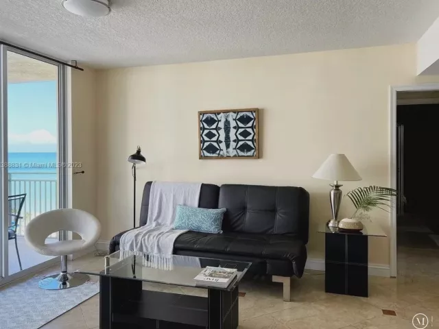 Квартира в аренду номер806 - фото 3906771