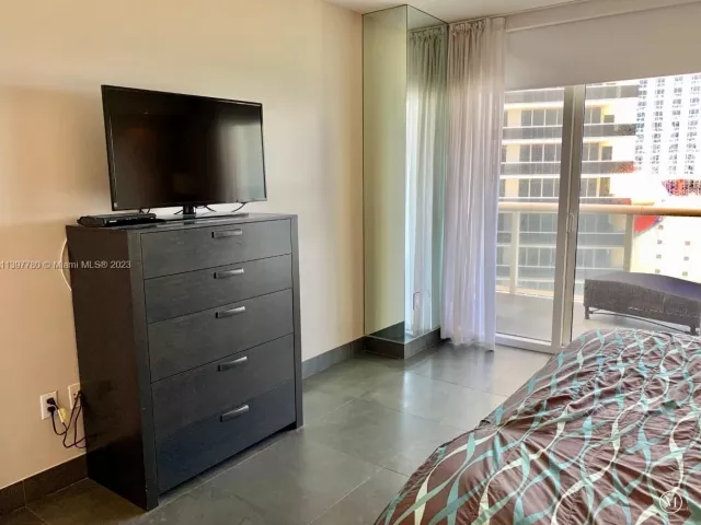 Квартира в аренду номер1610 - фото 3986875