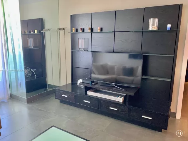 Квартира в аренду номер1610 - фото 3986879