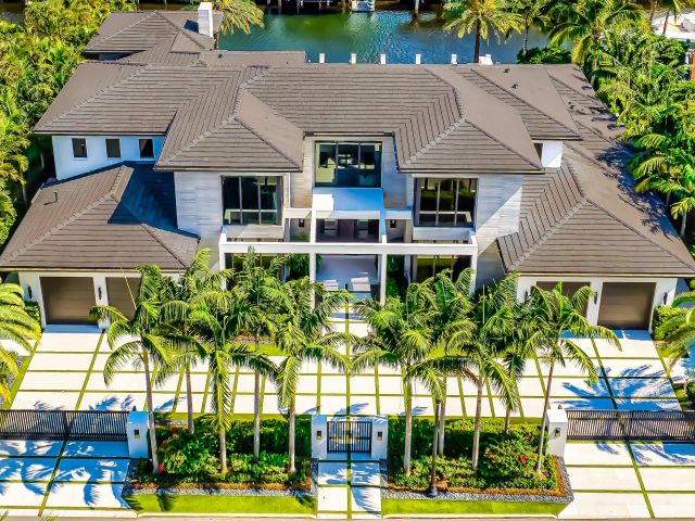 Продажа дома по адресу 144 W Coconut Palm Road - фото 4026494