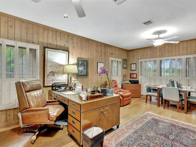 Продажа дома по адресу 4716 University Dr - фото 6270951