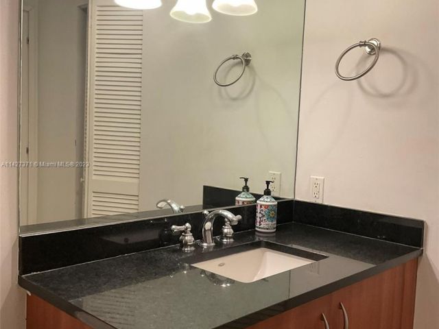 Квартира в аренду номерT-1703 - фото 7496432