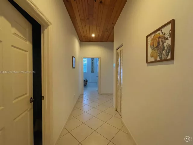 Продажа дома по адресу 33300 SW 202nd Ave - фото 4200250