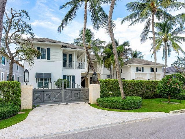 Продажа дома по адресу 1964 Royal Palm Way - фото 4213783