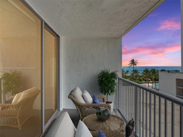 Продажа квартиры #706 - фото 6517429