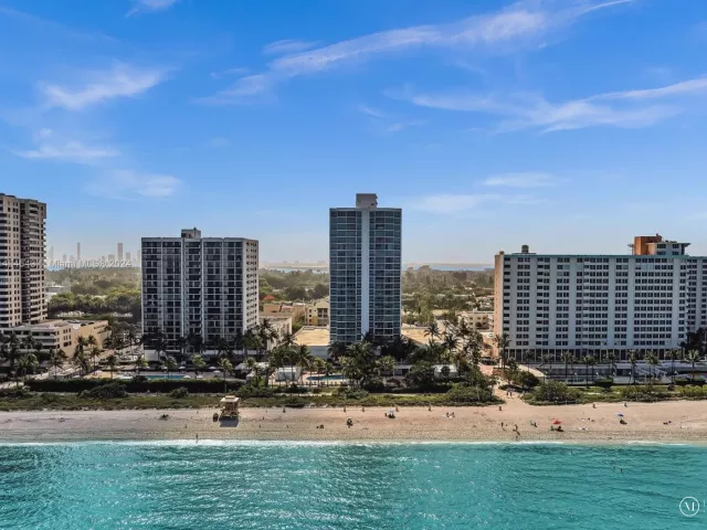 Продажа квартиры #706 - фото 6517440