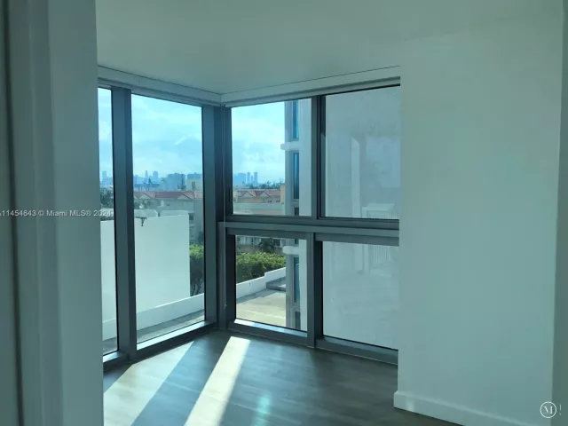 Продажа квартиры #706 - фото 6517427