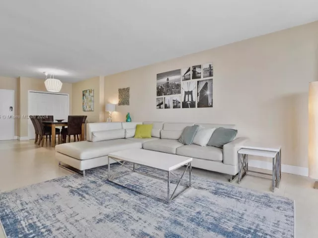 Продажа квартиры #1514 - фото 5386798