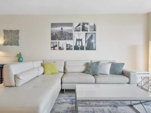 Продажа квартиры #1514 - фото 5386801