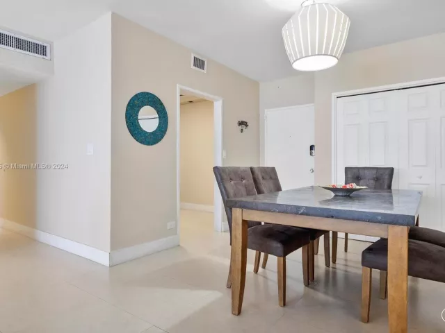 Продажа квартиры #1514 - фото 5386796