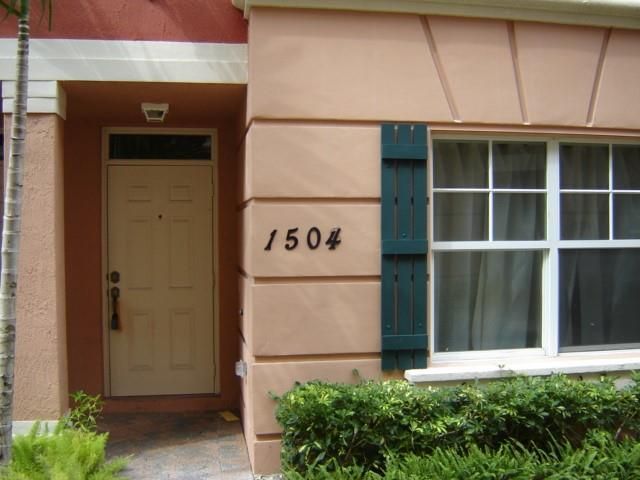 Дом в аренду по адресу 1033 NE 17th Way 1504 - фото 4507374