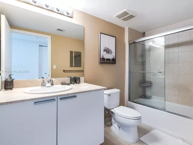 Квартира в аренду номер2501 - фото 4502418