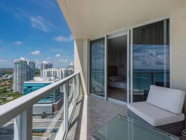 Квартира в аренду номер2501 - фото 4502415