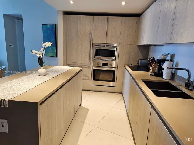 Продажа квартиры #3608 - фото 6587287