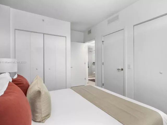 Квартира в аренду номер3409 - фото 4618871