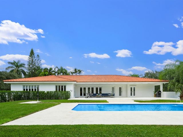 Продажа дома по адресу 690 Solano Prado - фото 4626660