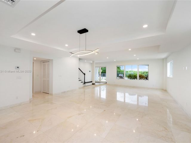 Продажа дома по адресу 1807 N Fort Lauderdale Beach Blvd - фото 4681652