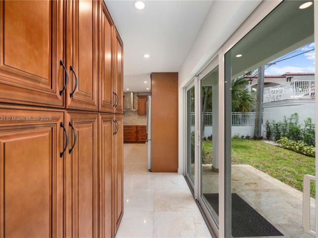 Продажа дома по адресу 1807 N Fort Lauderdale Beach Blvd - фото 4681653