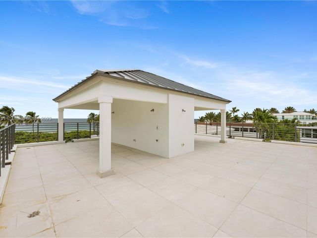 Продажа дома по адресу 1807 N Fort Lauderdale Beach Blvd - фото 4681664