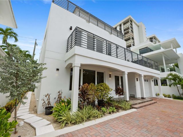 Продажа дома по адресу 1807 N Fort Lauderdale Beach Blvd - фото 4681670