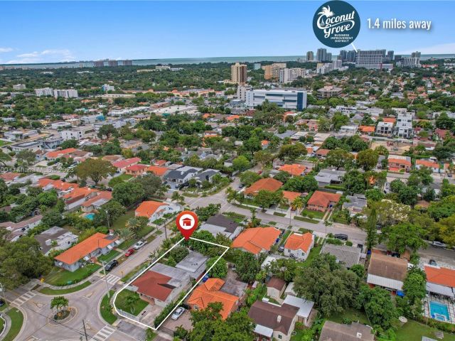 Продажа дома по адресу 2900 SW 19th St - фото 4683386