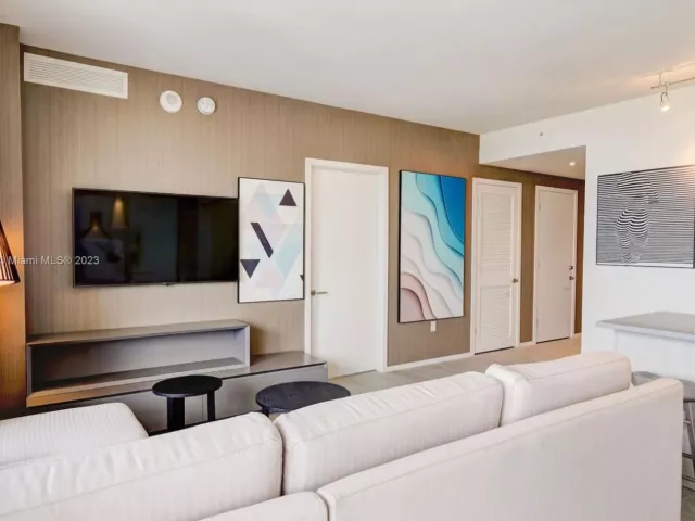 Продажа квартиры #R2106 - фото 4763130