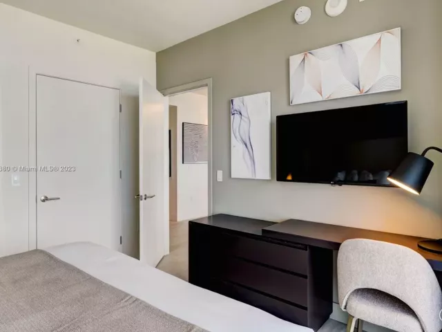 Продажа квартиры #R2106 - фото 4763122