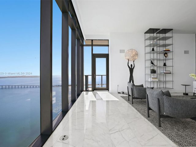 Продажа квартиры #4902 - фото 7293733