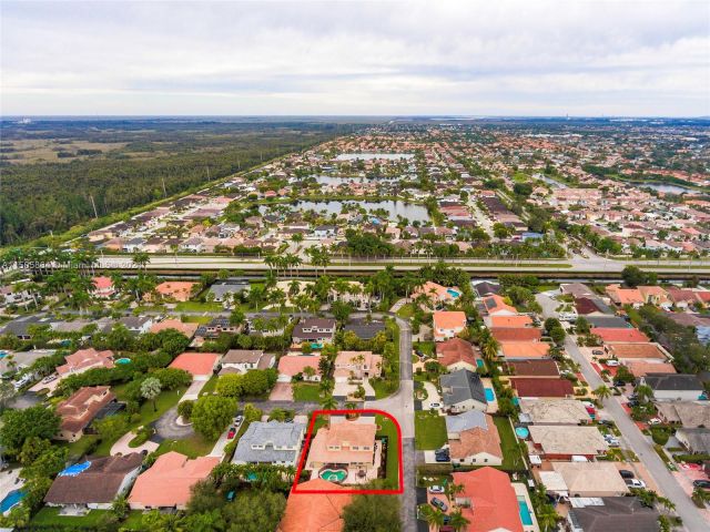 Продажа дома по адресу 15472 SW 42nd Ln - фото 4817894