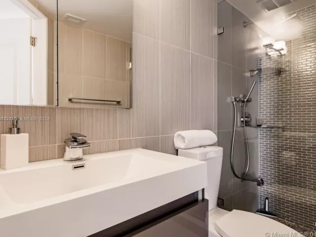 Квартира в аренду номер1504 - фото 5209918