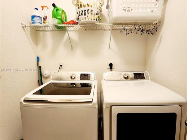 Продажа дома по адресу 11487 SW 247th St - фото 5838539