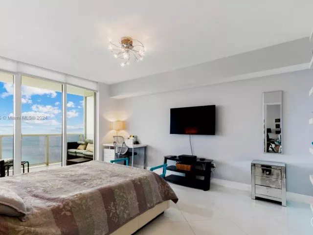 Квартира в аренду номерUP5010 - фото 4888838