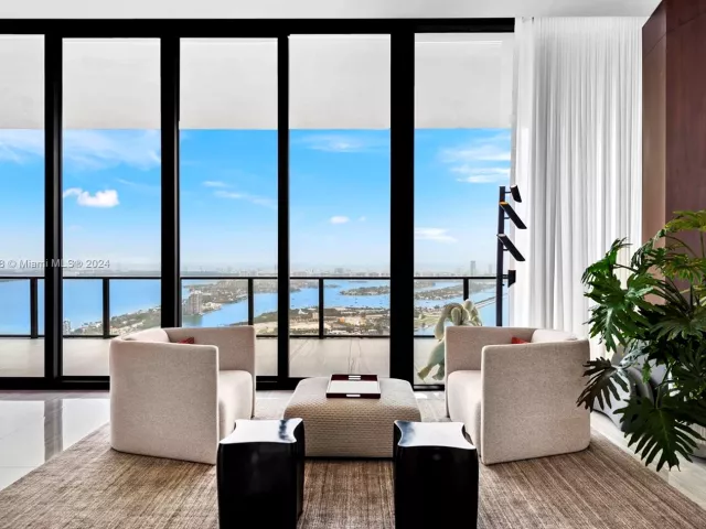 Продажа квартиры #5501 - фото 4903754