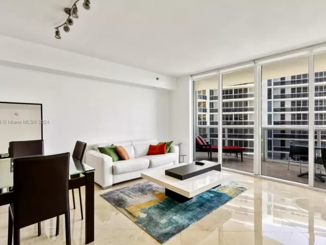 Продажа квартиры #3809 - фото 4907609