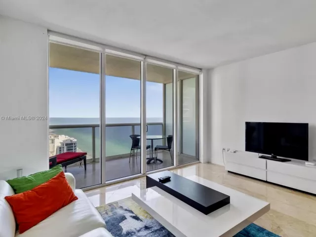 Продажа квартиры #3809 - фото 4907619