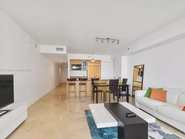 Продажа квартиры #3809 - фото 4907608