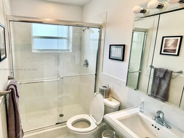 Дом в аренду по адресу 331 Desoto St - фото 4927372