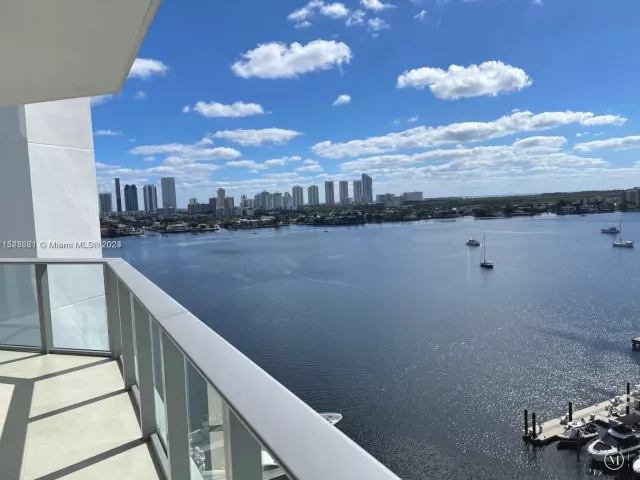 Продажа квартиры # - фото 4979539