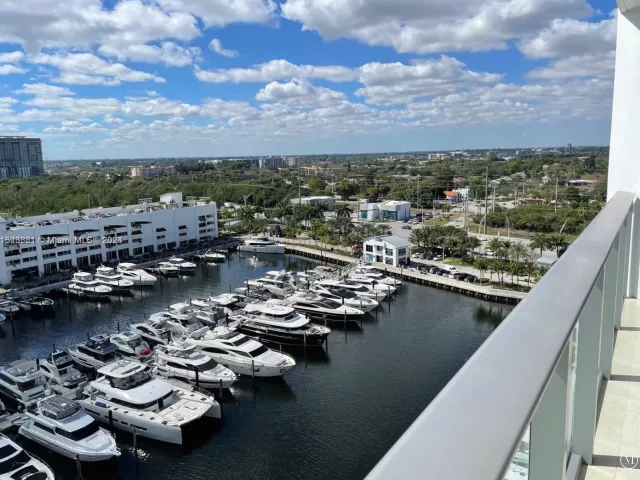 Продажа квартиры # - фото 4979540