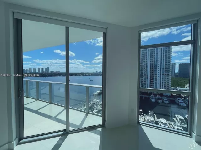 Продажа квартиры # - фото 4979529