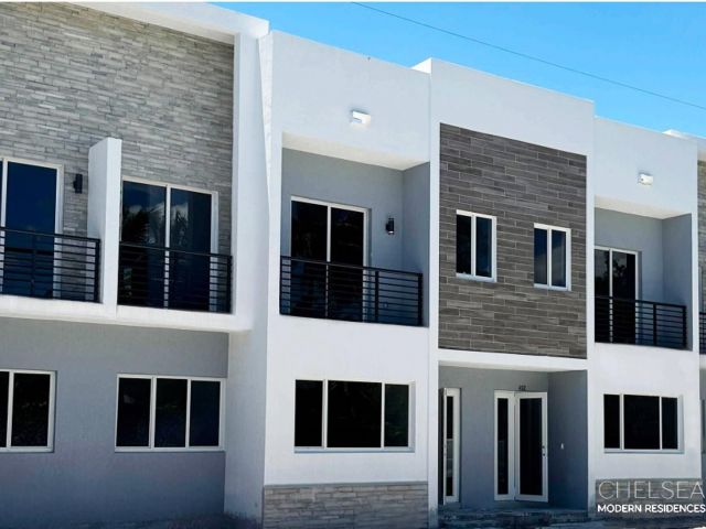 Продажа дома по адресу 404 SE 22nd St 3 - фото 5786486