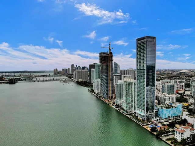 Продажа квартиры #3505 - фото 5007795