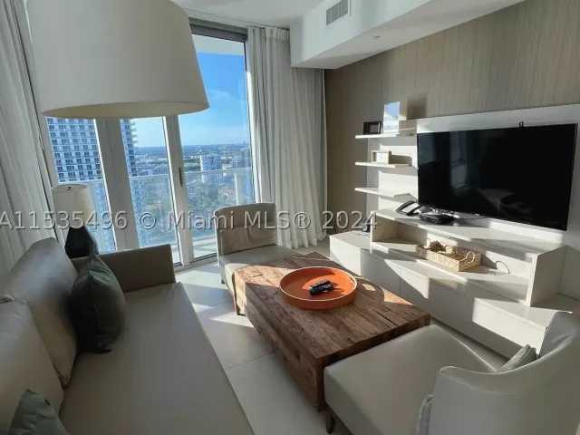 Продажа квартиры #2611 - фото 9075337