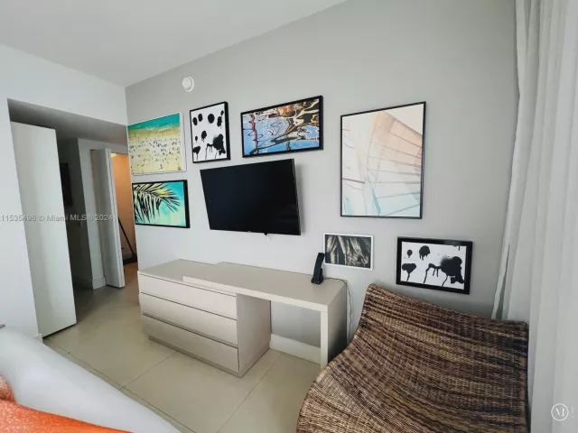 Продажа квартиры #2611 - фото 5020329