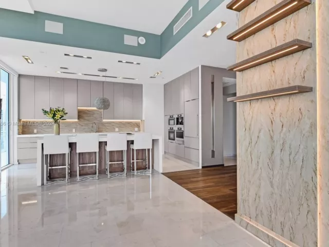 Продажа квартиры #1002 - фото 5058430