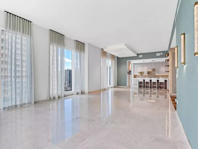 Продажа квартиры #1002 - фото 5058421