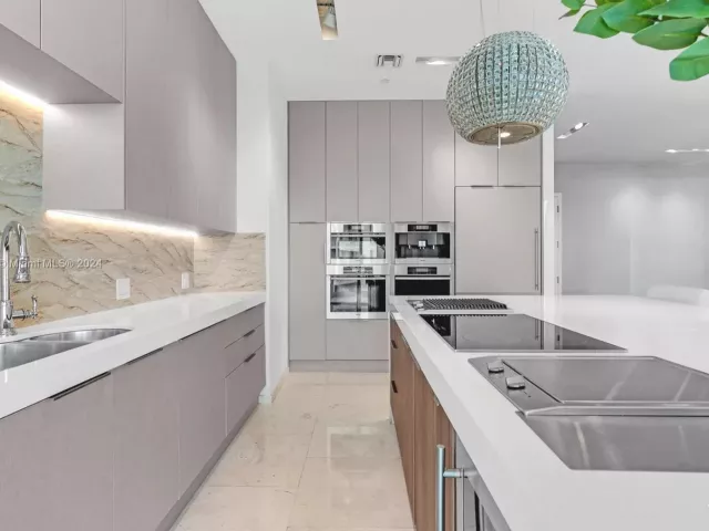 Продажа квартиры #1002 - фото 5058417