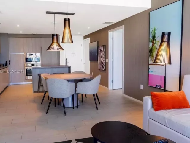 Продажа квартиры #R703 - фото 5068896