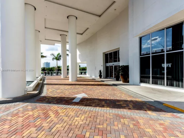 Продажа квартиры #R703 - фото 5068882