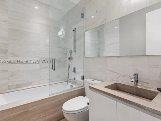 Продажа дома по адресу 401 E Rivo Alto Dr - фото 9046394